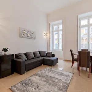 Apartamento La Fortezza Panzio, Budapest